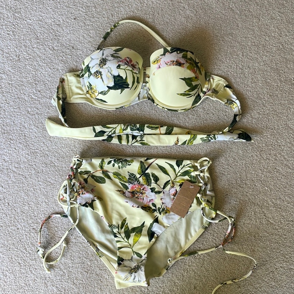 NWT Rachel Roy bikini medium